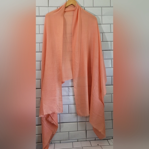 Rayz Ladies Wool Silk Blend Large Rectangle Scarf Color Soft Orange Melon Lightw - Picture 1 of 4